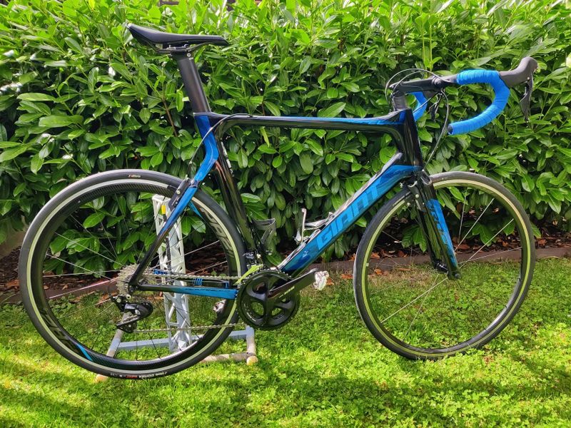 Prodám silniční kolo Giant Propel Advanced, velikost XL