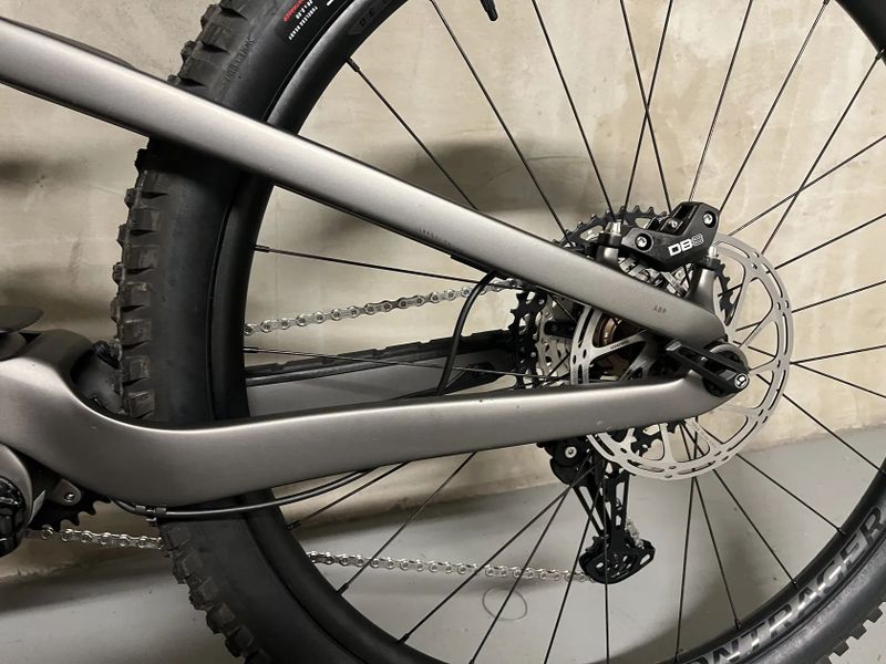 Trek Fuel Ex 9.7 2024 XL - nové komponenty