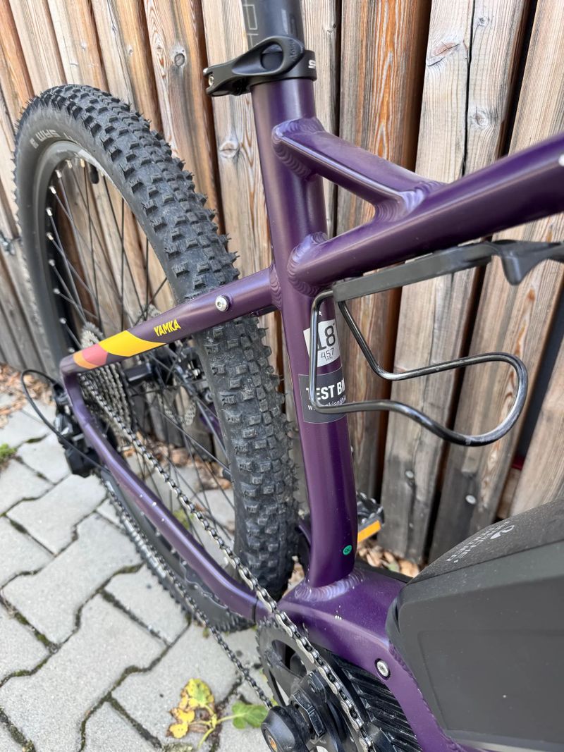 Apache Yamka Comp 18 - fialová