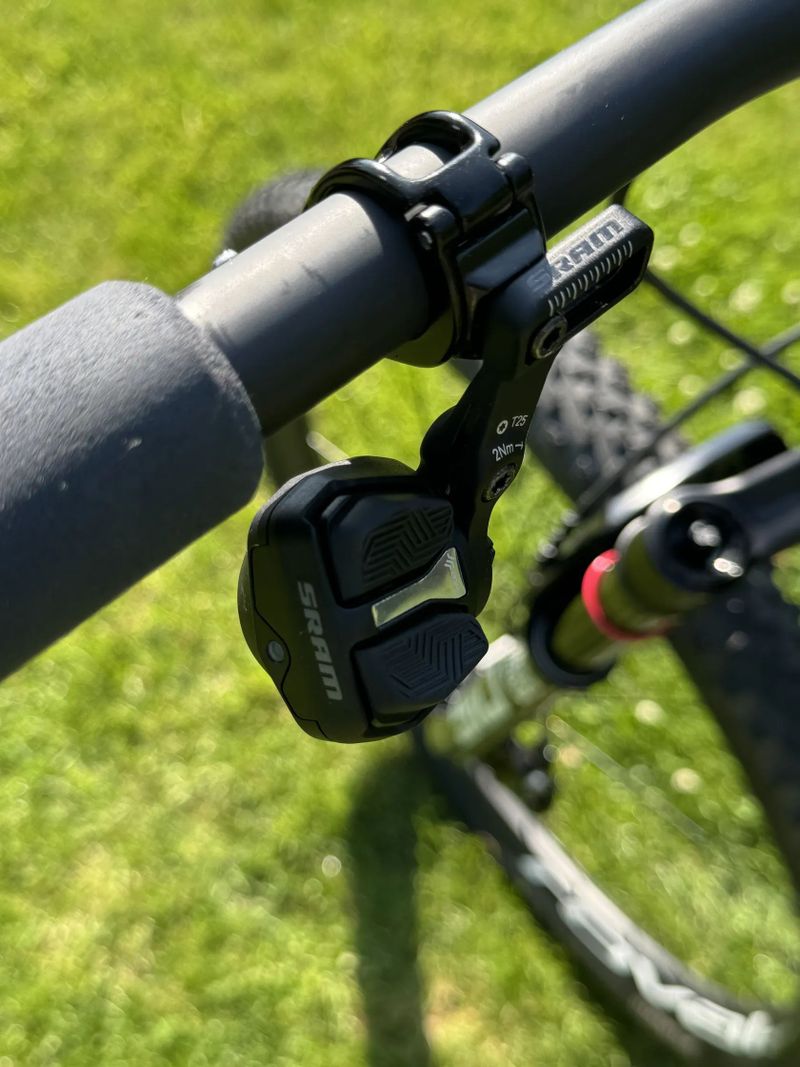 S-WORKS EPIC LTD - TOP STAV