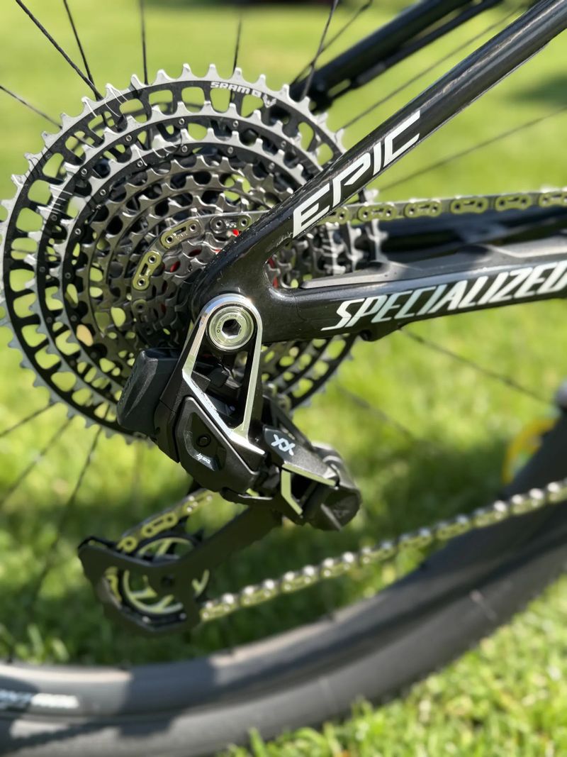 S-WORKS EPIC LTD - TOP STAV