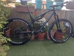 Canyon Lux CF SLX 9.0 Pro Race
