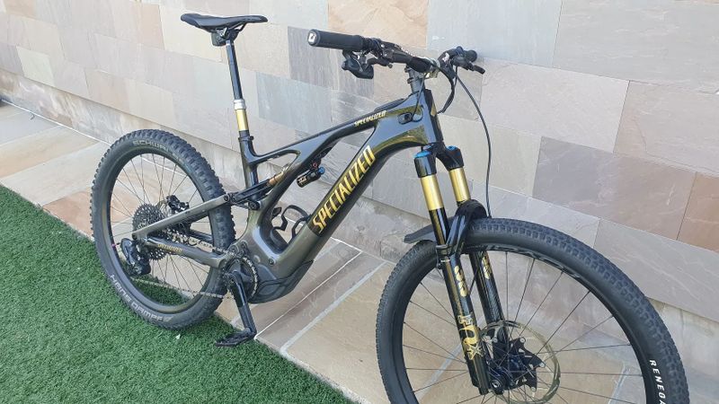 Specialized Turbo Levo Expert 2022 - 3.generace