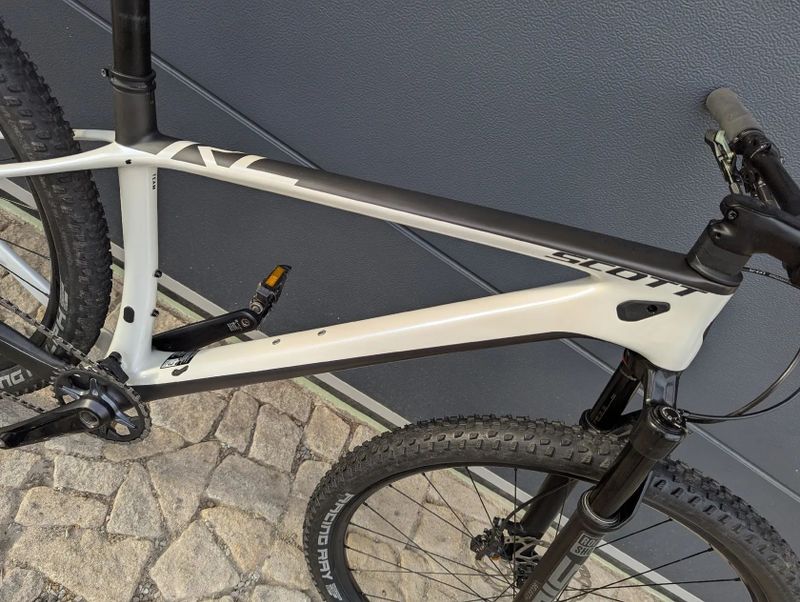 ZAREZERVOVÁNO: Prodám Scott Scale RC 900 Team 