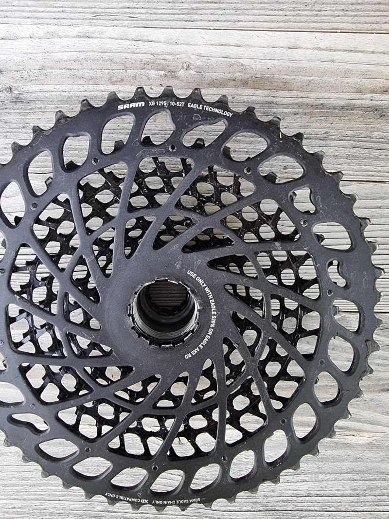 Prodám kazetu Sram Eagle XG1295