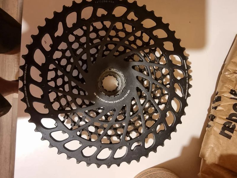 Prodám kazetu Sram Eagle XG1295