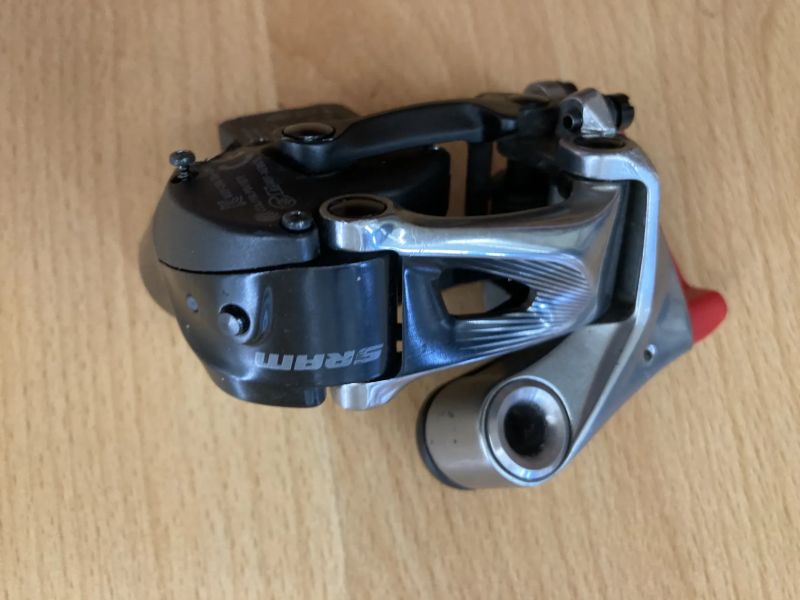 SRAM Red eTap 11 speed, nefunkční na ND