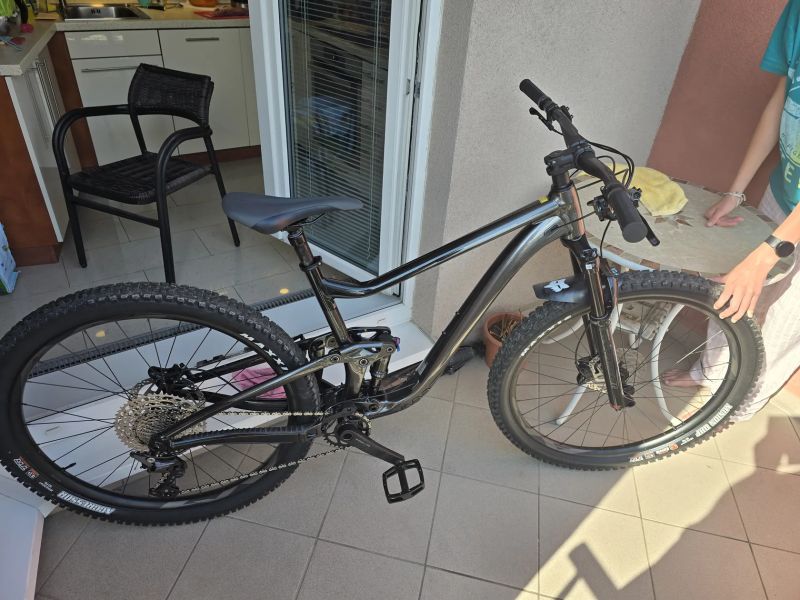 Prodám MTB GIANT Trance 29" 2. 2024 , nové, záruka