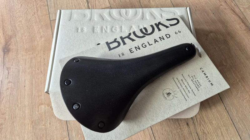 nové Brooks C13
