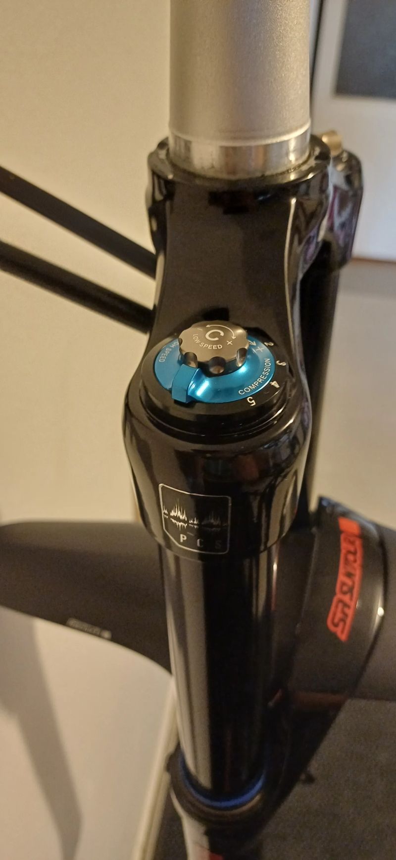 Suntour Durolux 36 R2C 27,5" 180mm