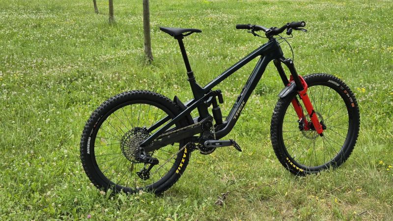 Prodam super enduro Trek Slash