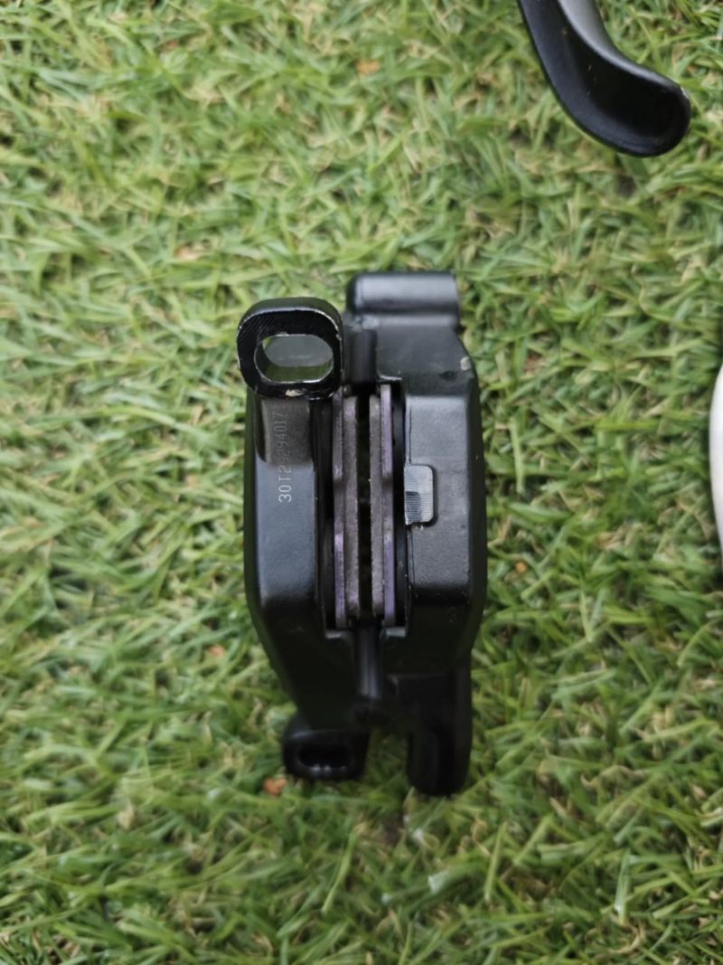Sram DB8