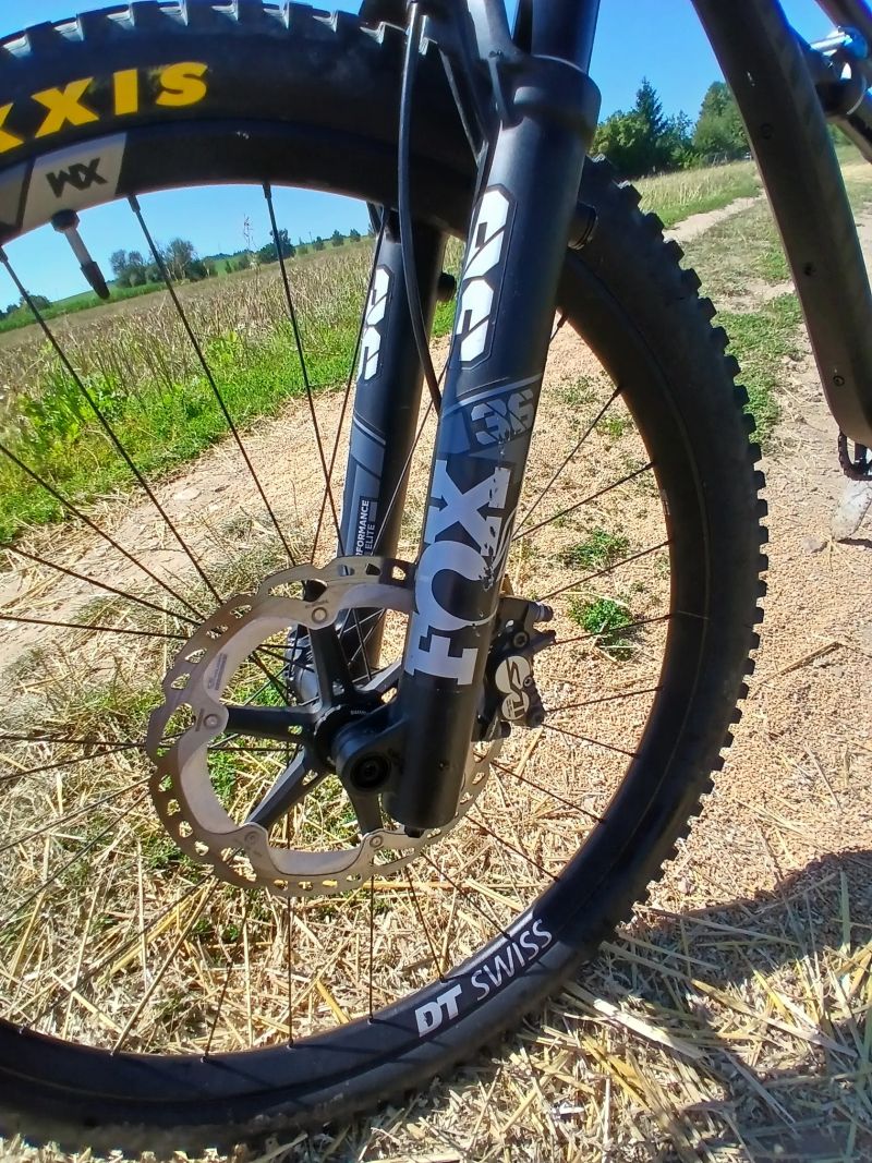 Canyon Spectral CF8