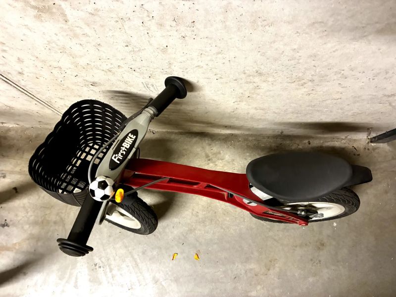 Prodám dětské odrážedlo First Bike