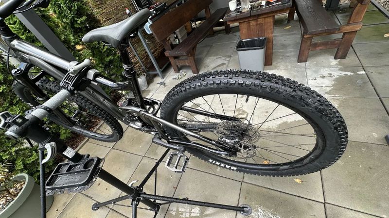 Giant trance 2