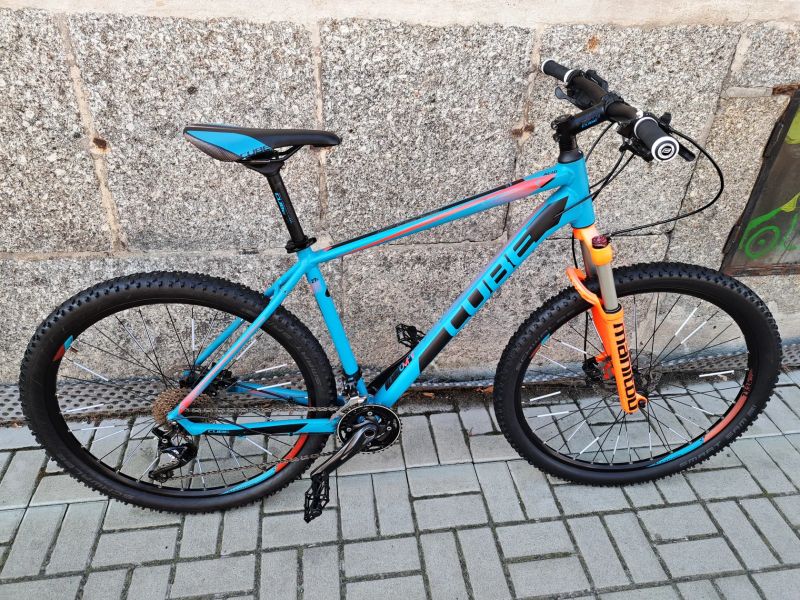 CUBE ACID 27.5" DEORE+XT 3x10/MANITOU M30 AIR RLO vel.L
