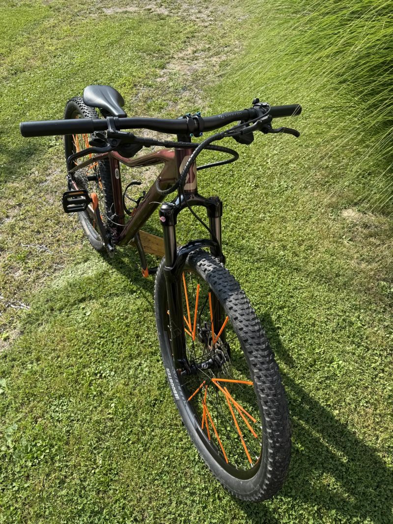 Scott Contessa Active 20