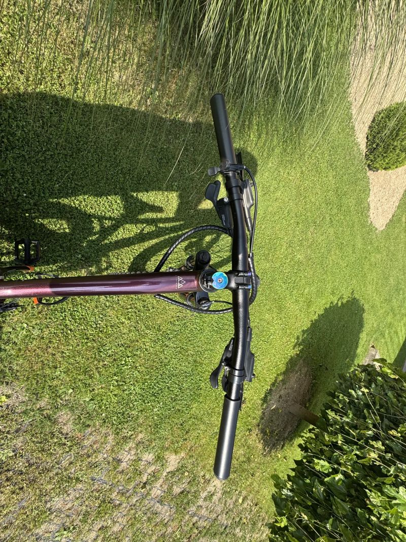 Scott Contessa Active 20