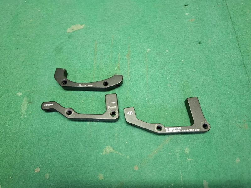 2ks Magura MT7 Pro 1-finger HC čtyřpístková kotou. brzda, odvzduš. sada, kotouče Galfer, detičky,