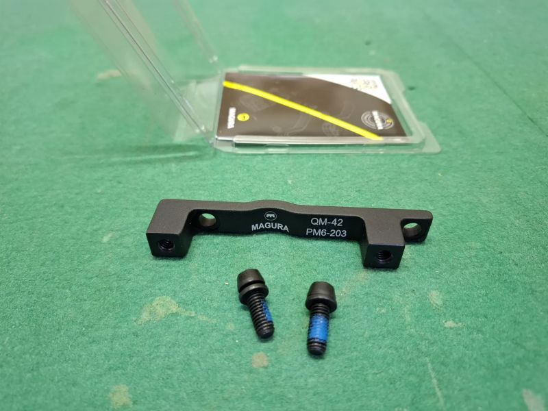 2ks Magura MT7 Pro 1-finger HC čtyřpístková kotou. brzda, odvzduš. sada, kotouče Galfer, detičky,