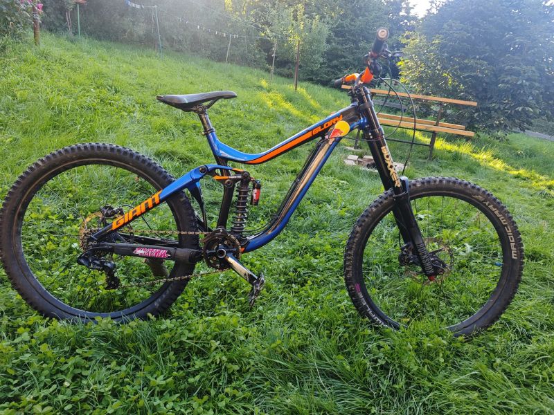 Gian Glory downhill