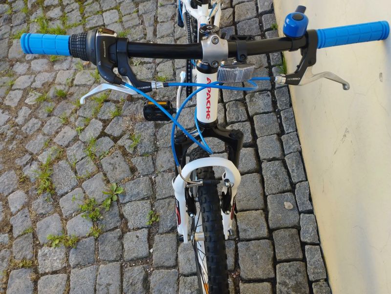 dětské horské MTB kolo Apache XC20 pro výšku 115-135cm, po servisu + dárek