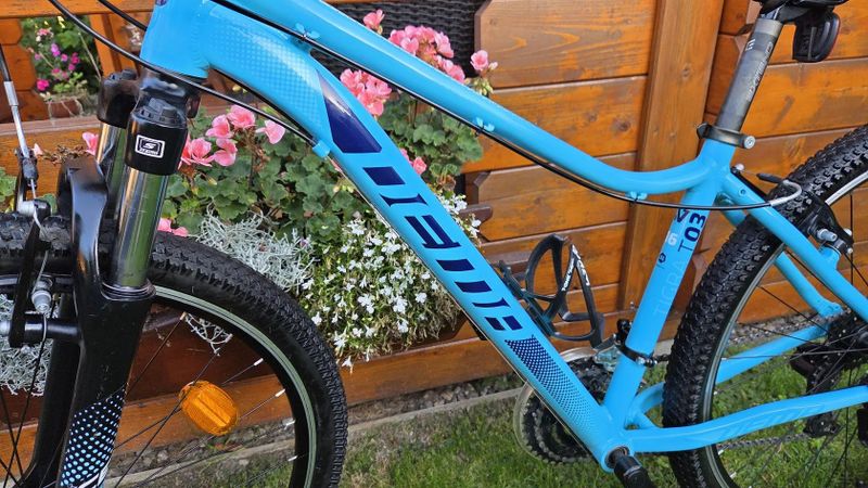 Dámské dívčí horské kolo DEMA Tigra T03 27,5" ram S postava 150-166cm 