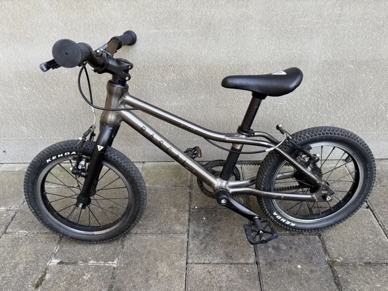 Dětské kolo Rascal 14, barva Titanium