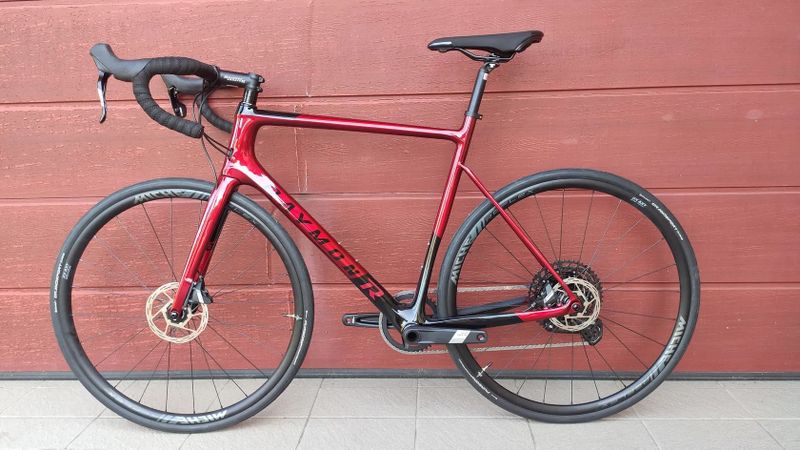 Karbonový Raymon RaceRay 8.0 1x12 L(58) a XL(60) - kusy z výstavy najeto 2 km
