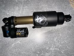 Tlumič Fox Float X2 modelového roku 2024 230x65