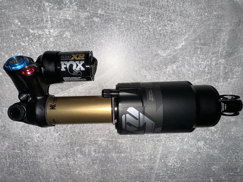 Tlumič Fox Float X2 modelového roku 2024 230x65
