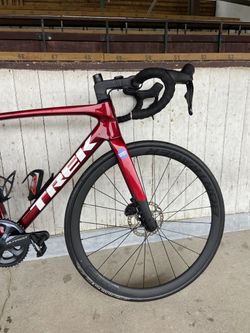 Trek Madone SL 6 – karbon, Shimano 105, po servisu