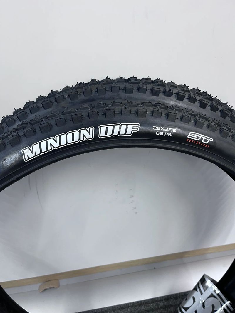 Maxxis Minion DHF 26x2,35