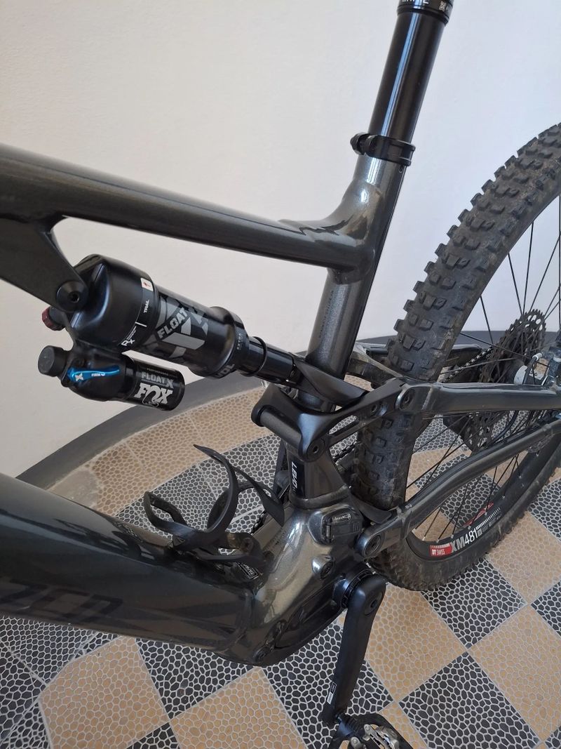 Prodám E-bike SPECIALIZED Turbo Levo SL Alloy