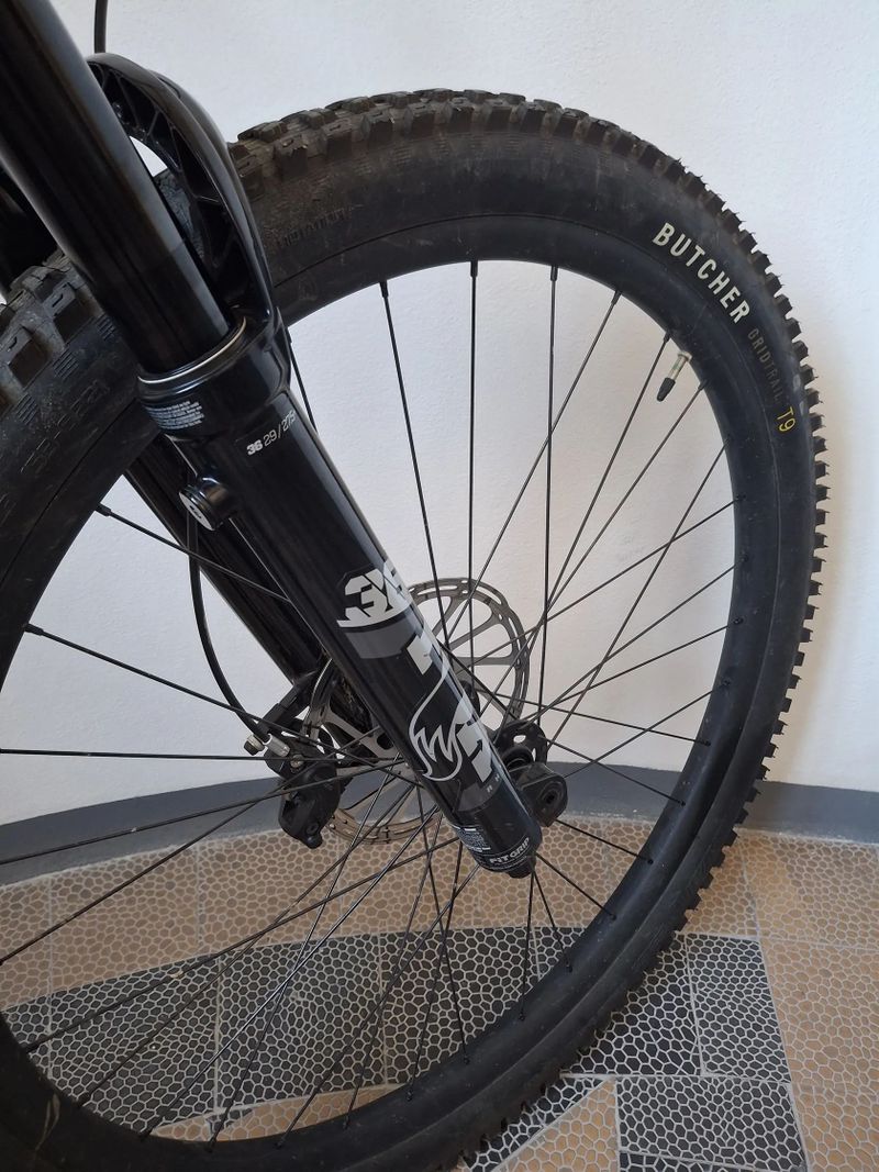 Prodám E-bike SPECIALIZED Turbo Levo SL Alloy