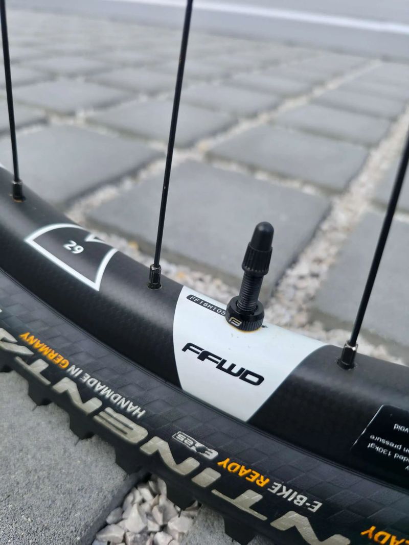 Horské kolo BMC Fourstroke 01 ONE 2019 Carbon 29″