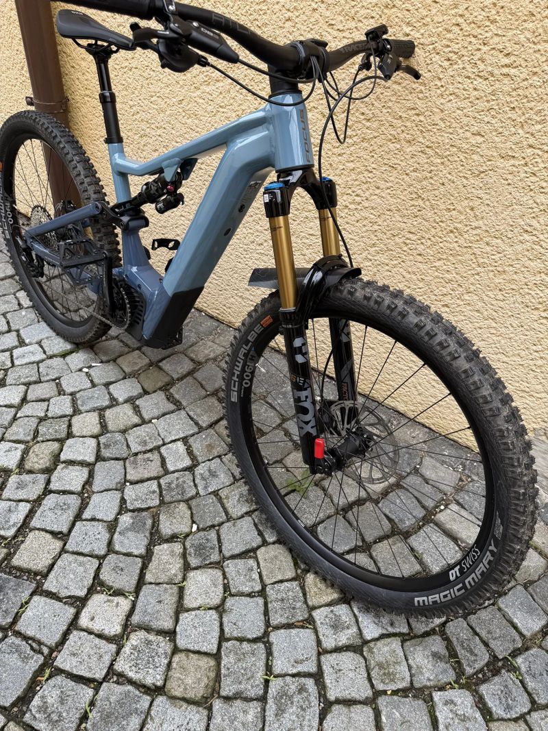 FOCUS - JAM2 6.9 29" 750 WH velikost " L