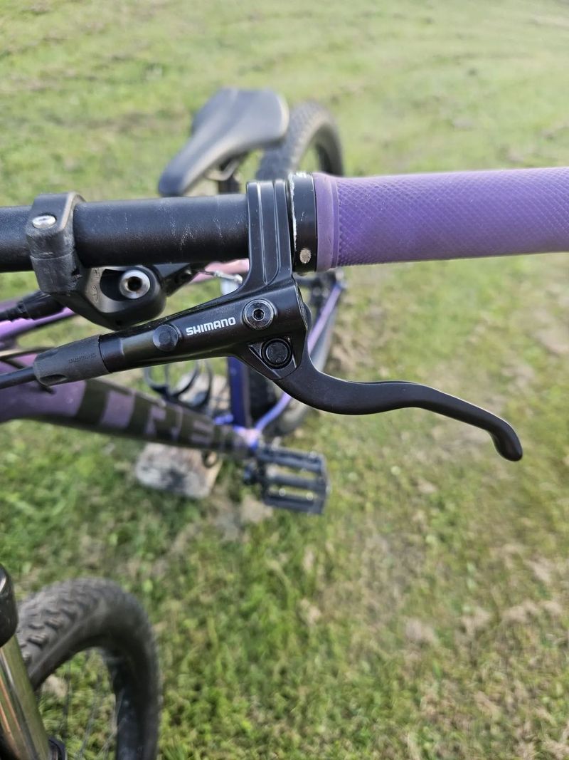 Prodám kolo Trek roscoe 6 2023