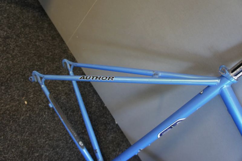 Rám Author ocel 58cm.