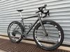 Gravel kolo Specialized Crux DSW - ZIPP XPLR, Sram T-Type, Dynamo, RED