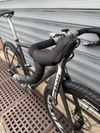 Gravel kolo Specialized Crux DSW - ZIPP XPLR, Sram T-Type, Dynamo, RED