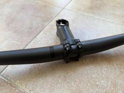 Cannondale C1 Carbon řídítka 780x15 + představen a Gripy