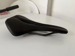 SEDLO SPECIALIZED PHENOM PRO ELASTON karbon 155mm