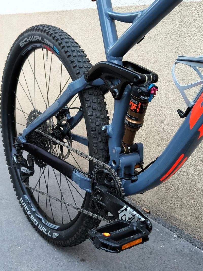 BH Lynx 5 2021 vel. L 29", zdvih 150/130 mm, hmotnost 12,9 kg TOP komponenty