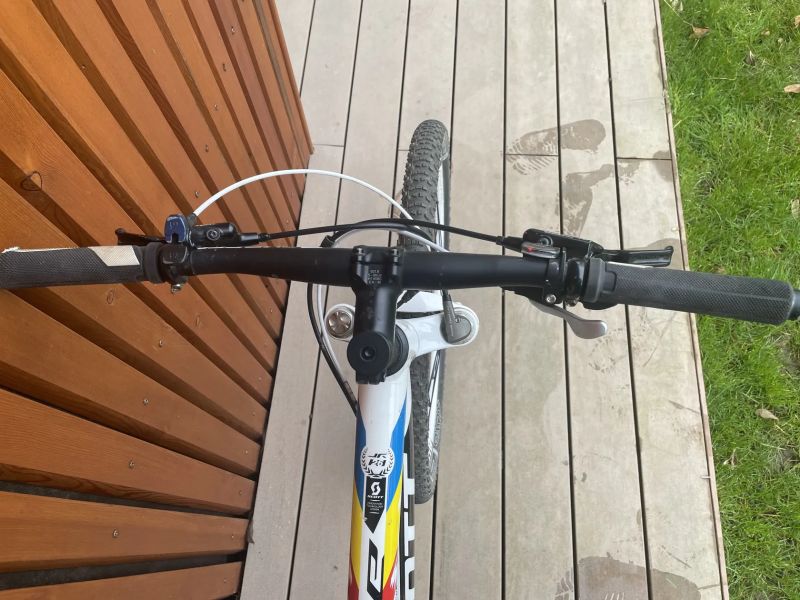 Scott 26’