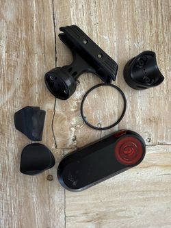 Radar Garmin Varia rtl 515 + originální držák na sedlo Garmin 