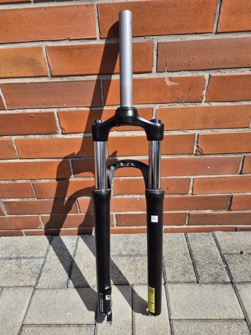 SR Suntour XCT30
