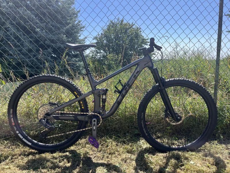 TREK TOP FUEL 8 GX AXS T-TYPE GEN 3 MATTE DNISTER BLACK