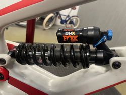 Fox dhx factory 230/65
