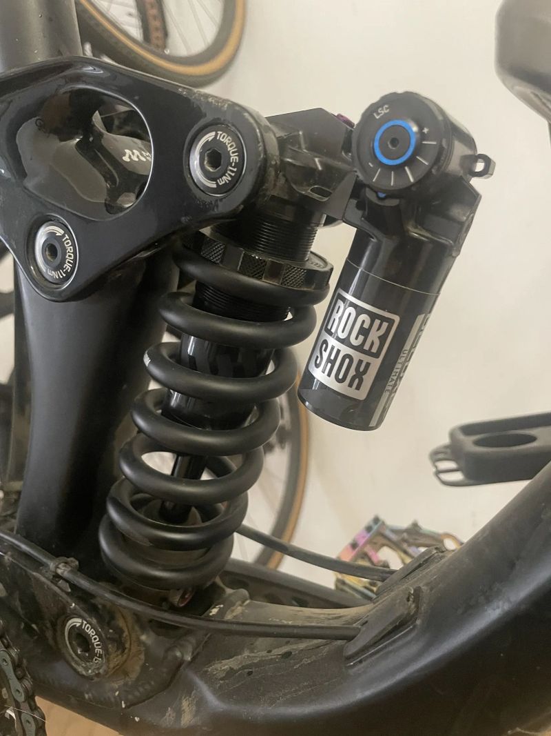 Rockshox superdeluxe ultimate coil HBO 185/55